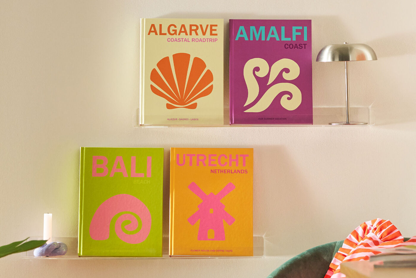 Álbum de fotos con plantillas creativas especiales de ciudades y países del mundo.